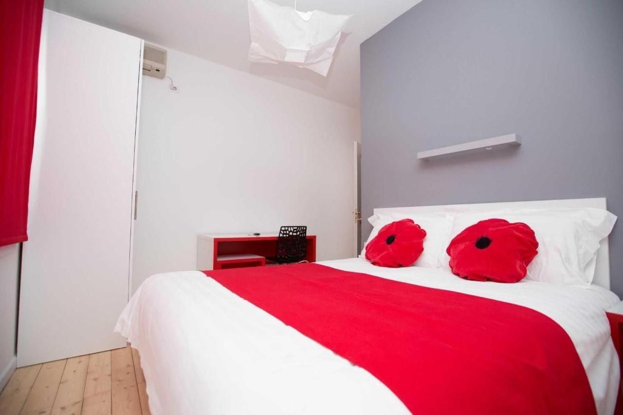 Hotel Rimini Tirana Kültér fotó