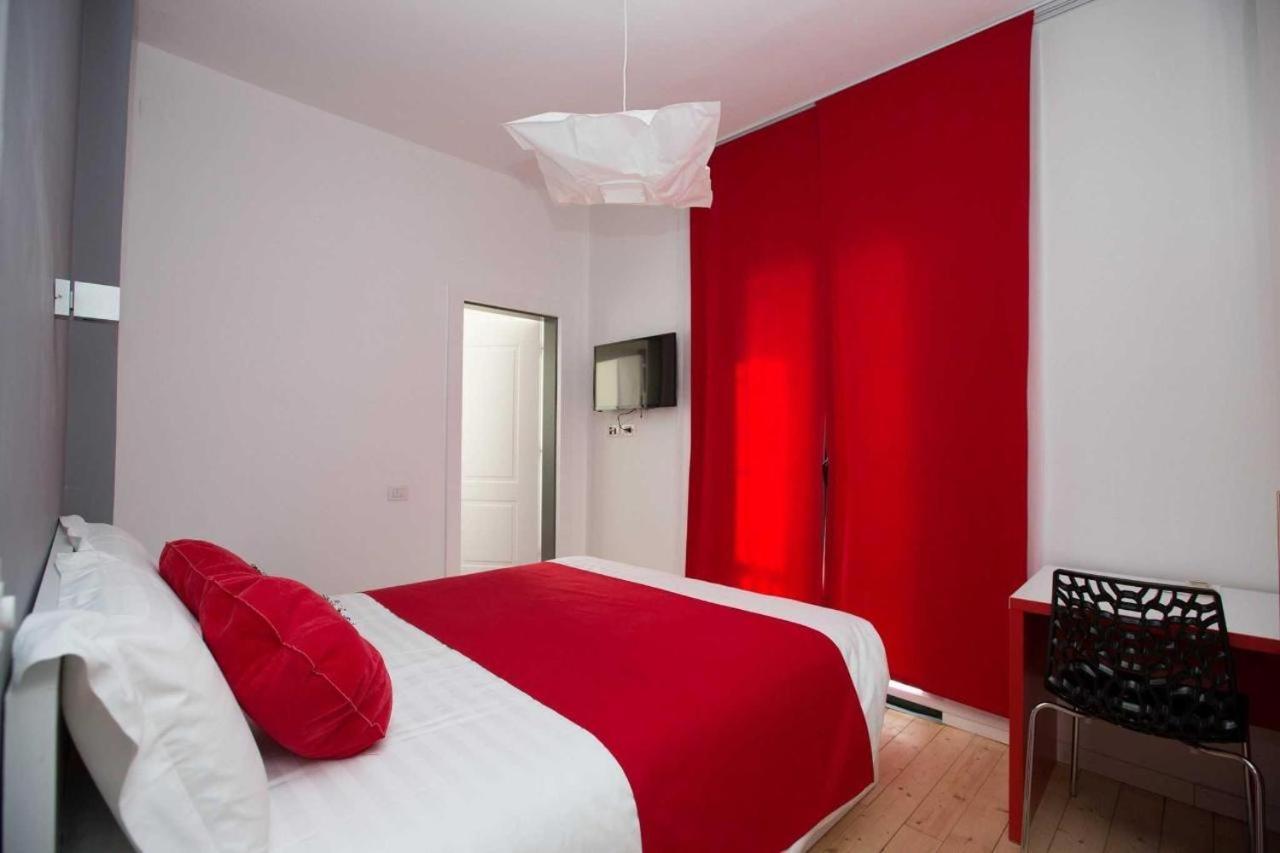 Hotel Rimini Tirana Kültér fotó